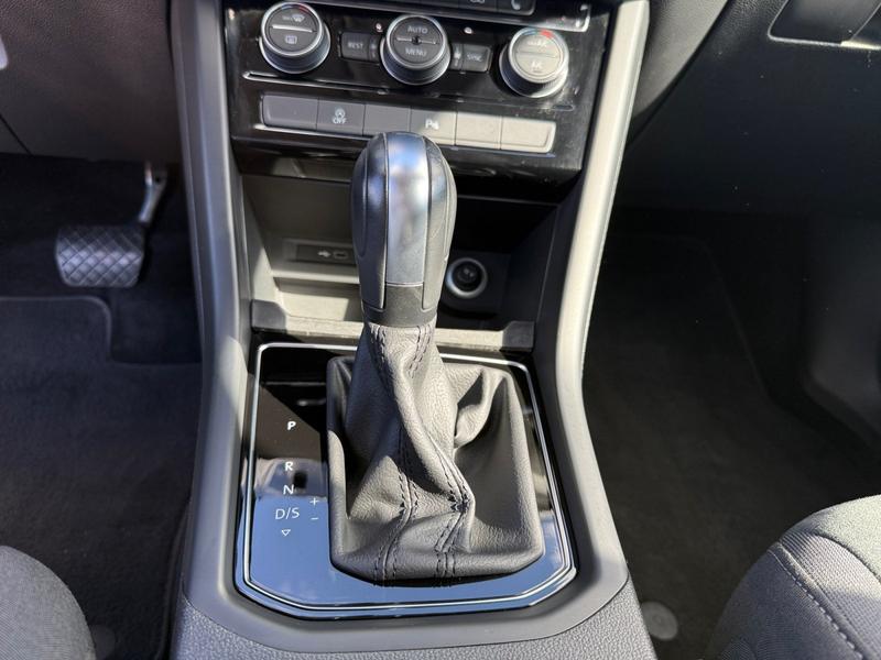 VW Touran · Highline · Bild 9