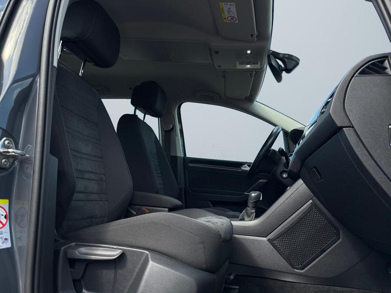 VW Touran · Highline · Bild 10