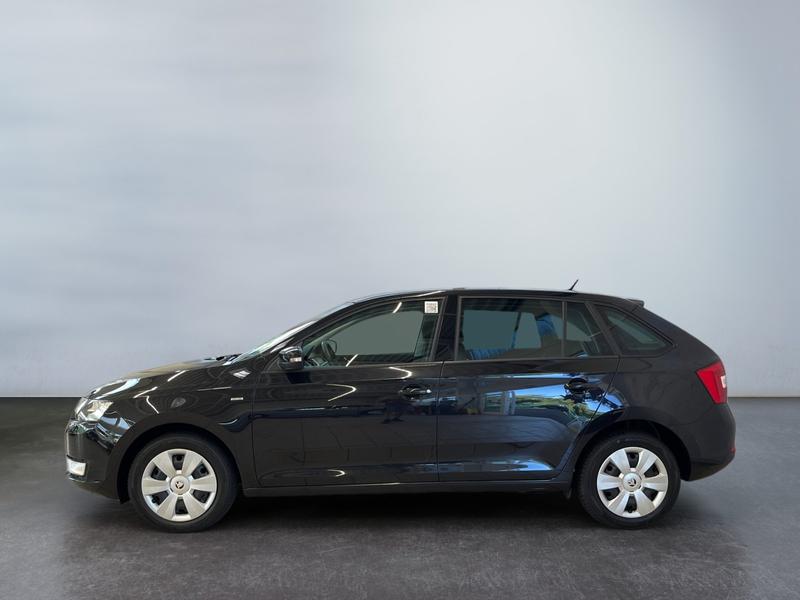 Skoda Rapid · Drive
