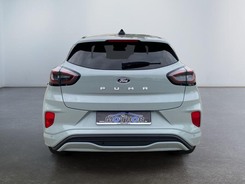 Ford Puma Gen-E · W
