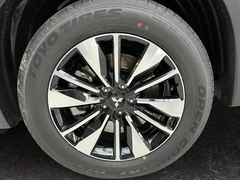 Mitsubishi Outlander · Basis · Bild 15