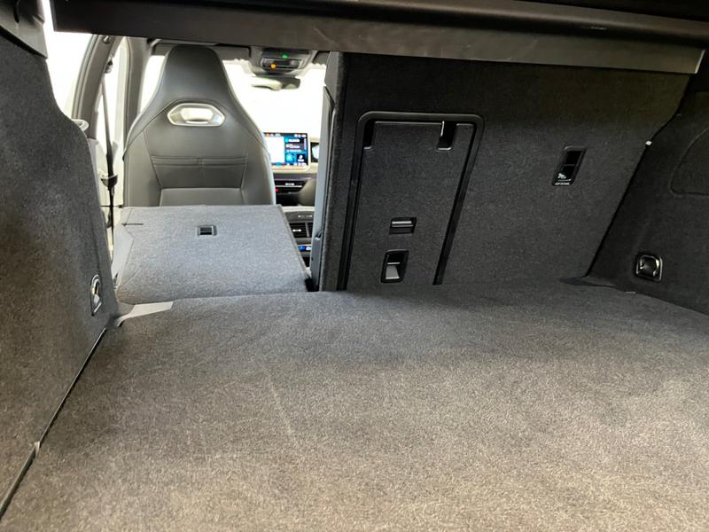 VW Passat Variant · R-Line · Bild 15