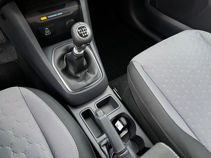 Ford Tourneo Courier · Titanium · Bild 9