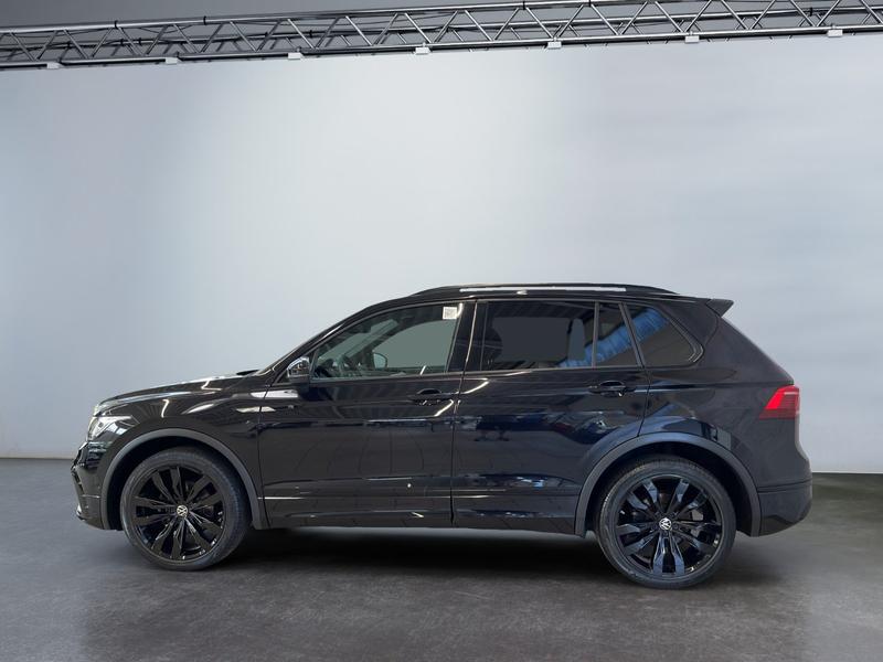 VW Tiguan · R-Line