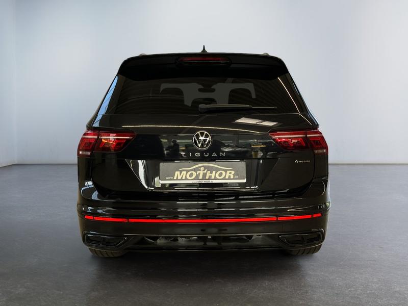 VW Tiguan · R-Line