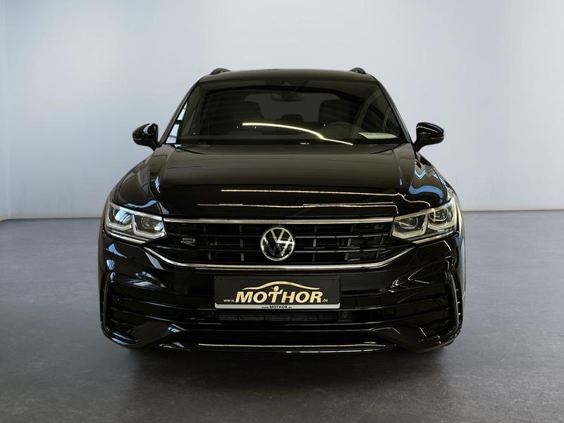 VW Tiguan · R-Line