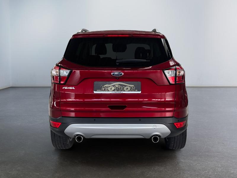 Ford Kuga · Titanium