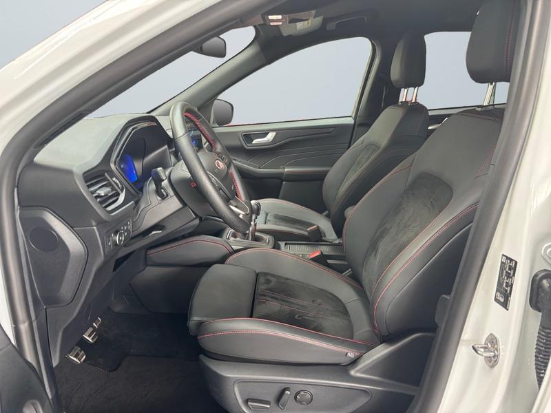 Ford Kuga · ST-Line X