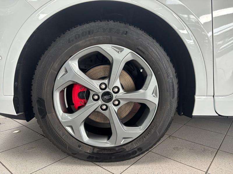 Ford Kuga · ST-Line X · Bild 18