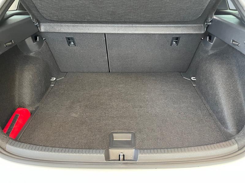 VW Taigo · R-Line · Bild 13