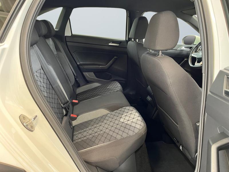 VW Taigo · R-Line · Bild 10
