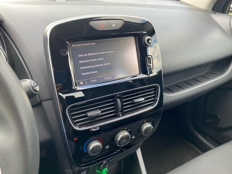 Renault Clio · Limited · Bild 13