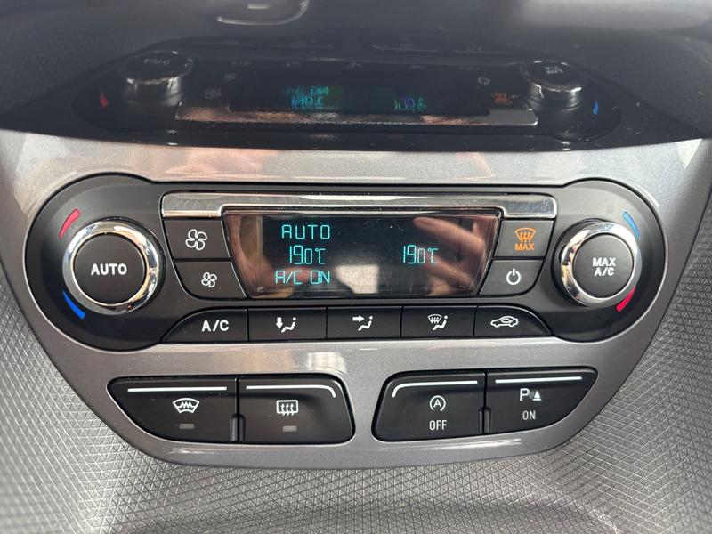 Ford Tourneo Connect · Titanium · Bild 21