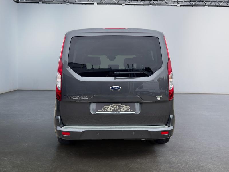 Ford Tourneo Connect · Titanium