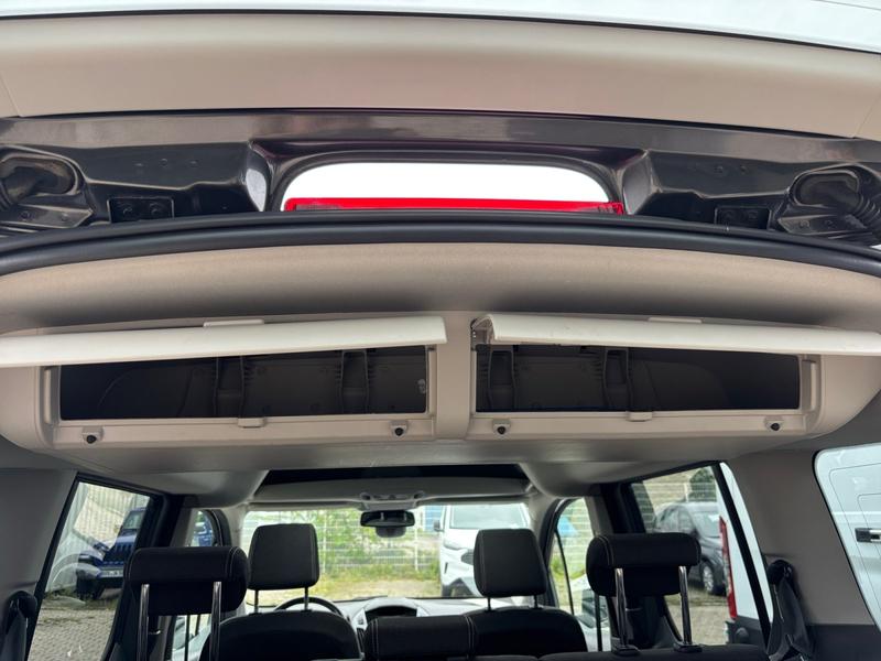 Ford Tourneo Connect · Titanium · Bild 27