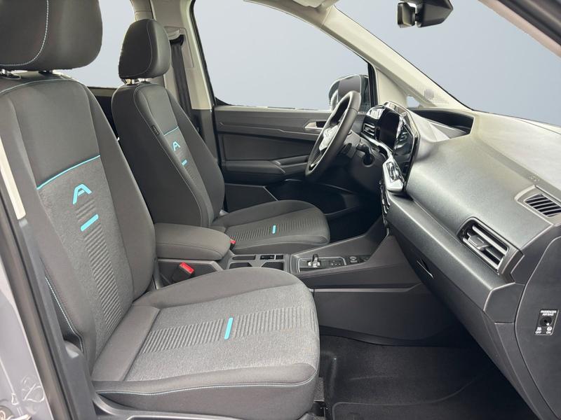 Ford Grand Tourneo · Active · Bild 10