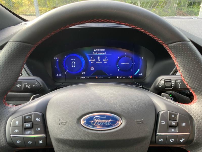 Ford Kuga · ST-Line X · Bild 12