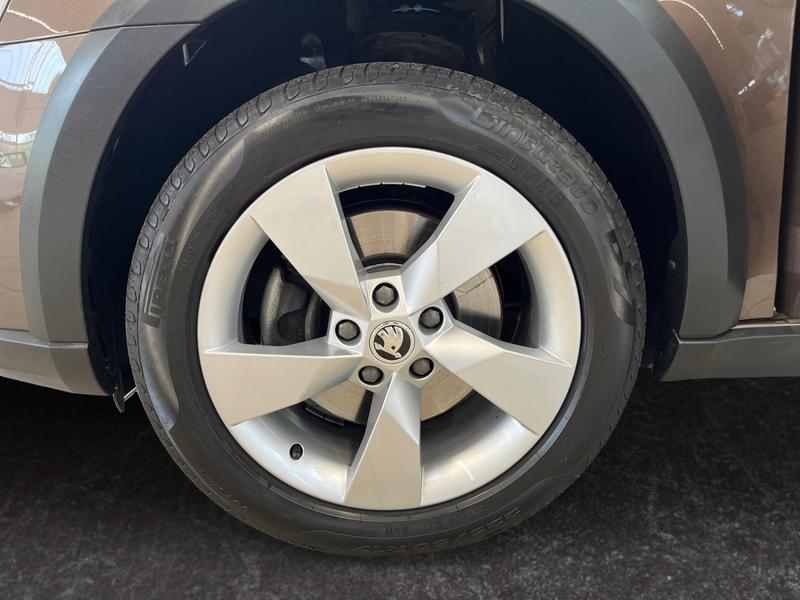 Skoda Octavia · Scout · Bild 15