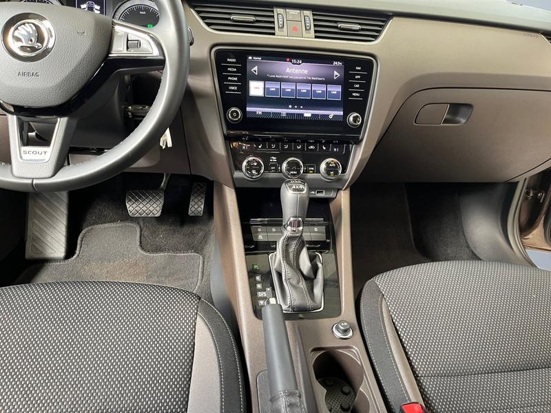 Skoda Octavia · Scout · Bild 9