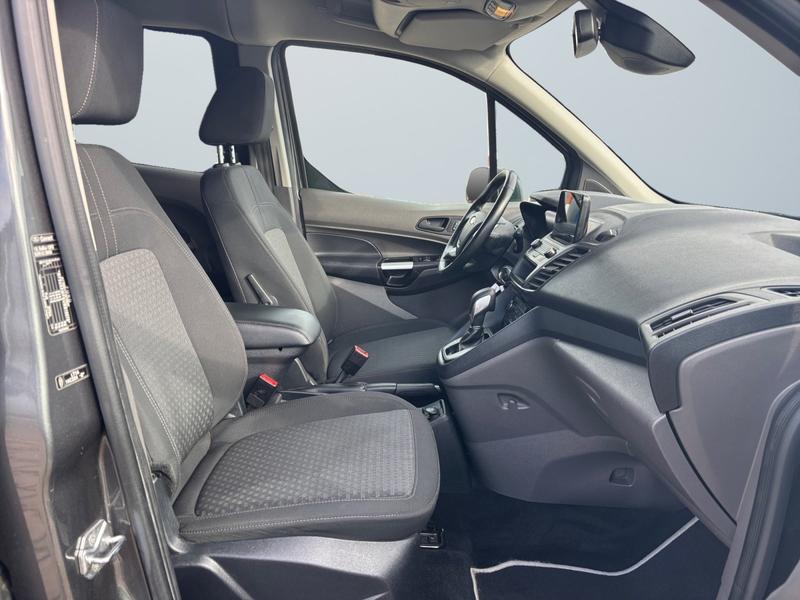Ford Grand Tourneo · Trend · Bild 10