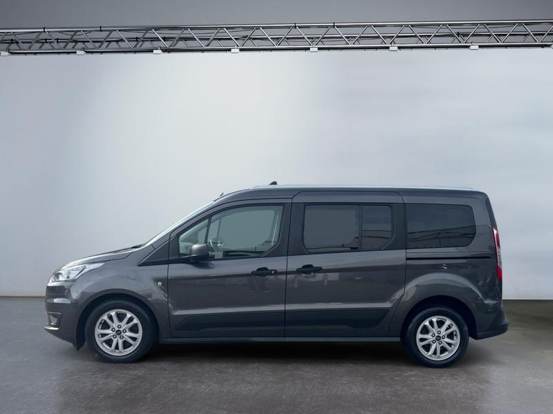 Ford Grand Tourneo · Trend