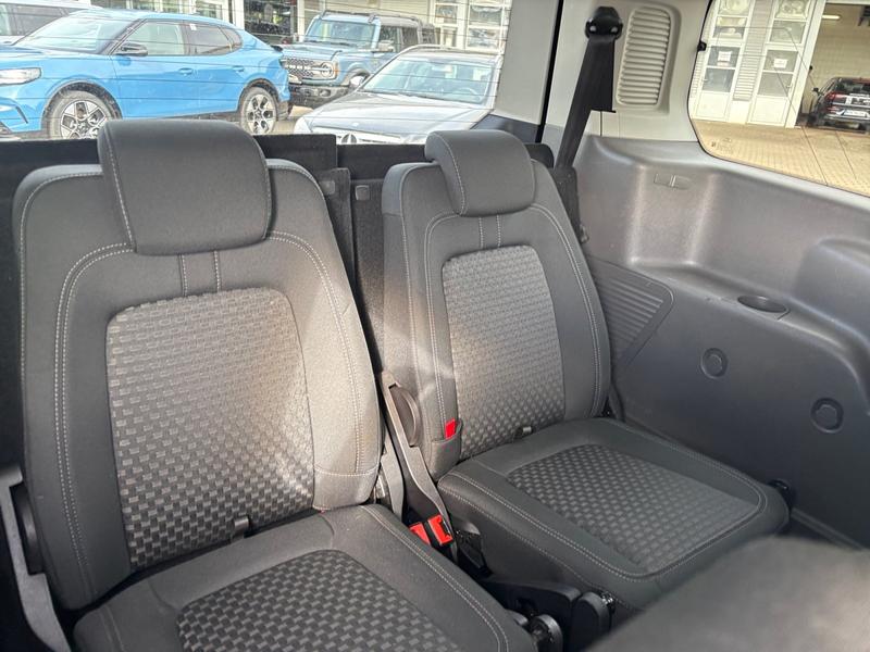 Ford Grand Tourneo · Trend · Bild 21