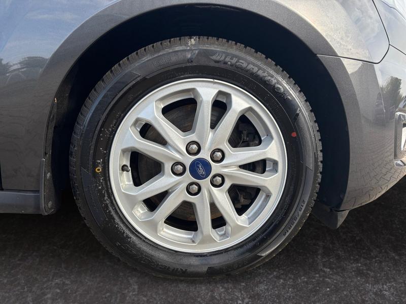 Ford Grand Tourneo · Trend · Bild 15