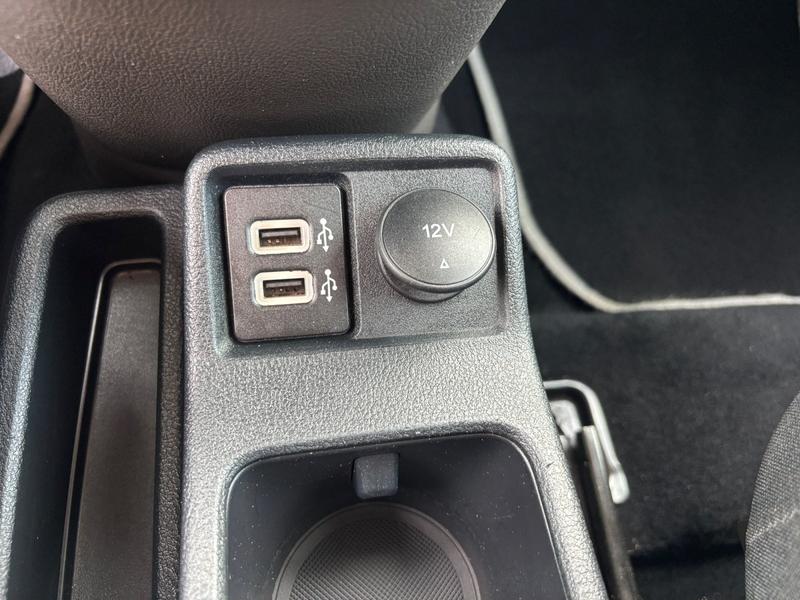 Ford Grand Tourneo · Trend · Bild 22