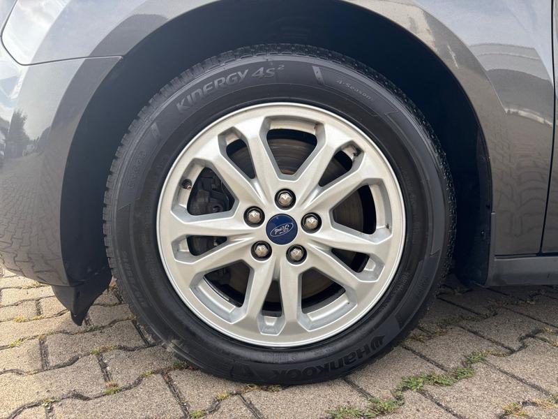 Ford Grand Tourneo · Trend · Bild 18