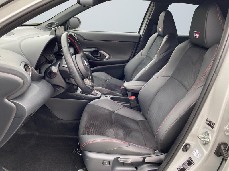 Toyota Yaris Cross · GR Sport