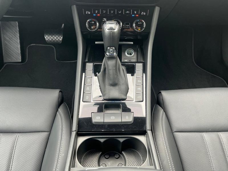 Skoda Superb · L&K · Bild 9