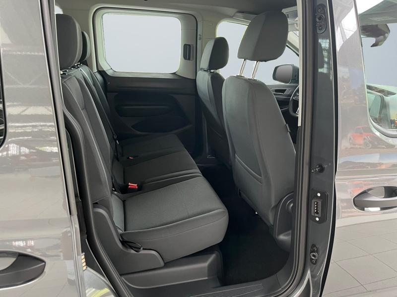 Ford Tourneo Connect · Trend · Bild 11
