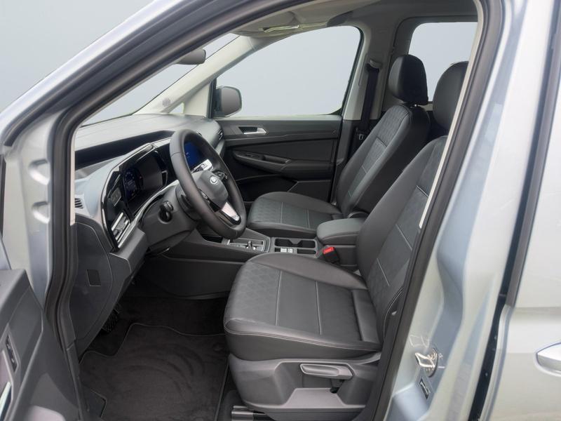Ford Tourneo Connect · Titanium