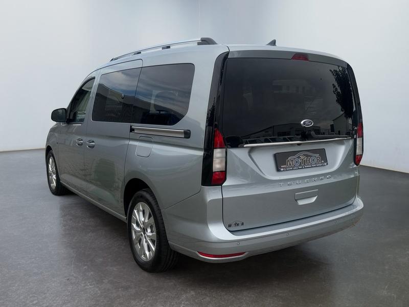 Ford Tourneo Connect · Titanium