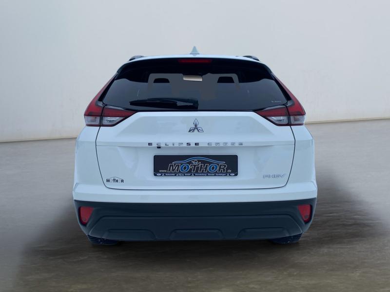 Mitsubishi Eclipse Cross · Basis