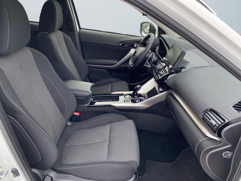 Mitsubishi Eclipse Cross · Basis · Bild 10