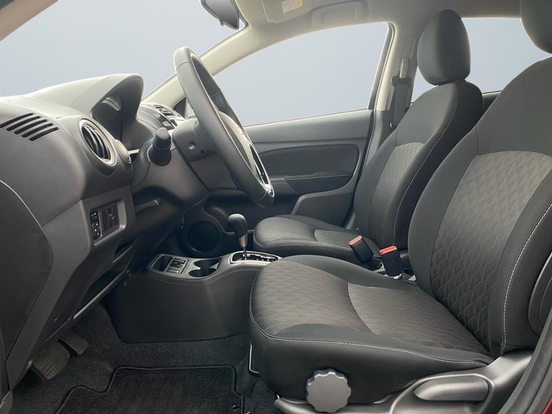 Mitsubishi Space Star · Select+