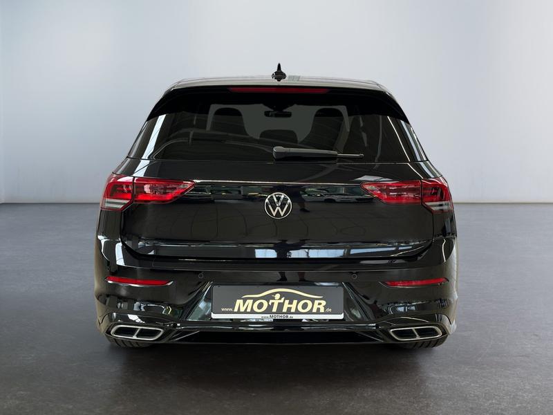 VW Golf · R-Line