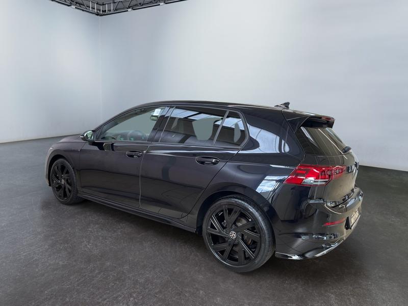 VW Golf · R-Line