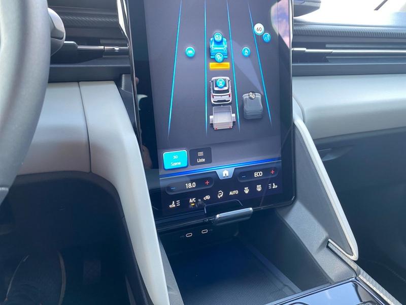 Ford Explorer · Premium · Bild 19