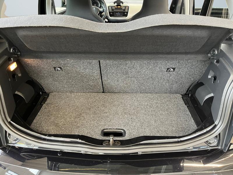 VW e-up! · Style Plus · Bild 13