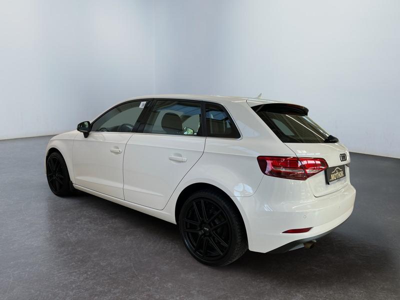Audi A3 · Basis