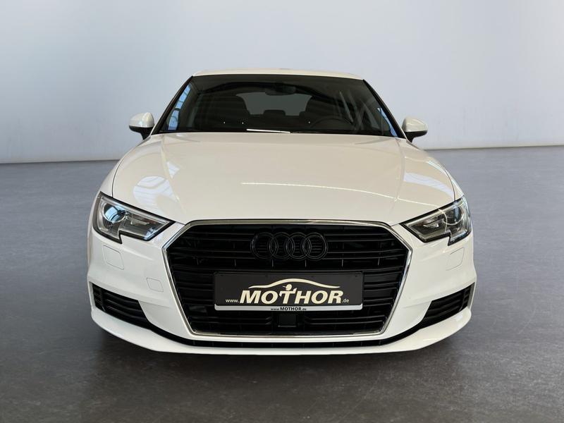 Audi A3 · Basis