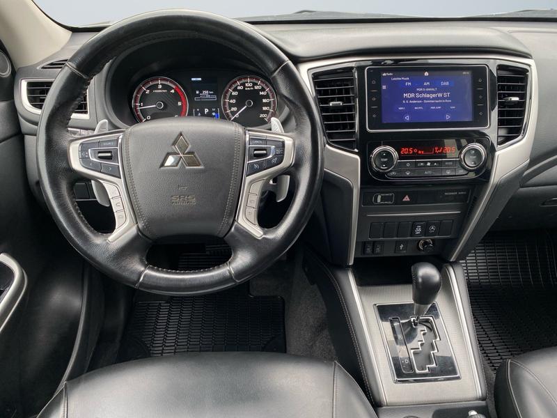 Mitsubishi L200 · Select Doppelkabine