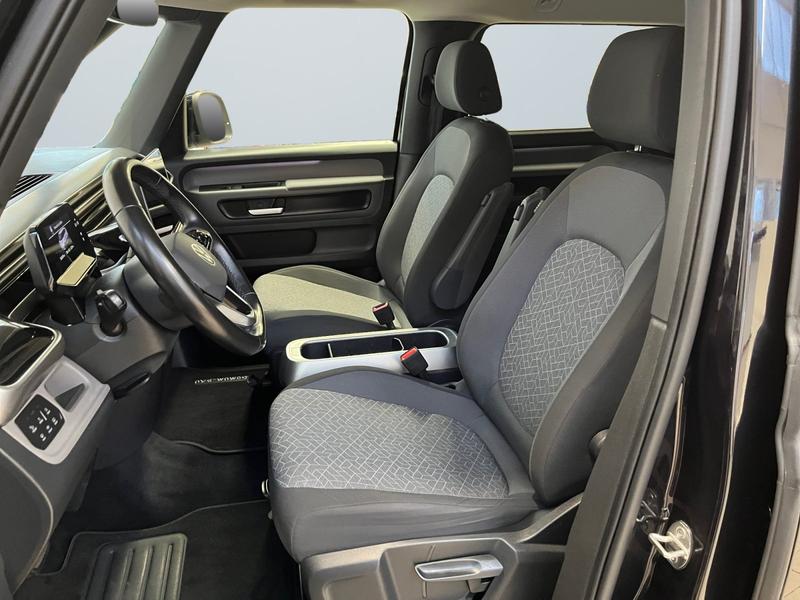 VW ID. Buzz · Pro
