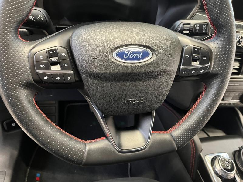 Ford Kuga · ST-Line X · Bild 24