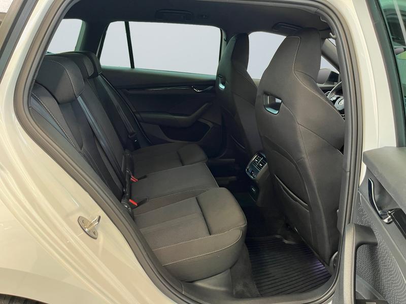 Skoda Octavia · Sportline · Bild 11