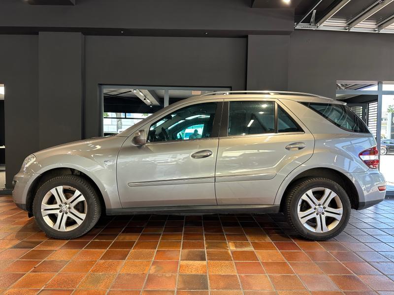 Mercedes-Benz ML 300