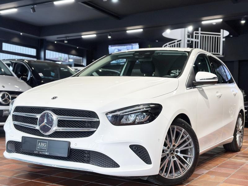 Mercedes-Benz B 200