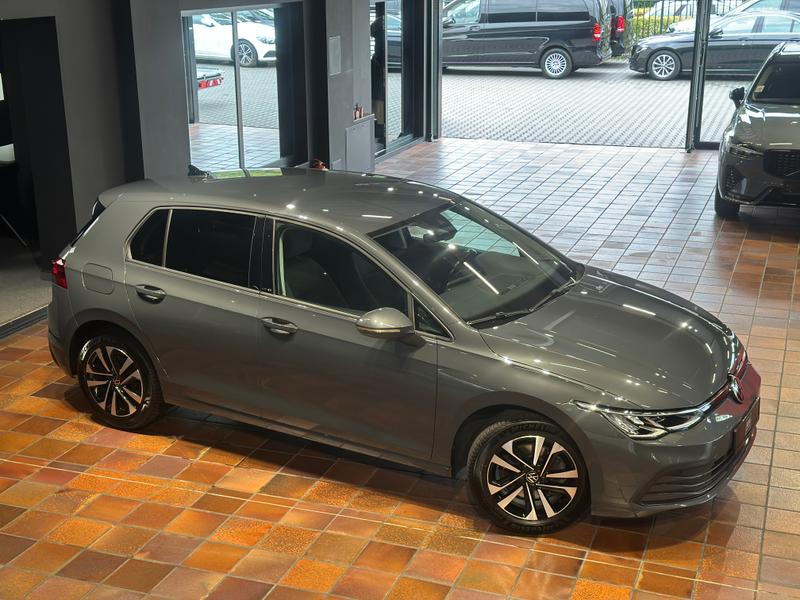 VW Golf